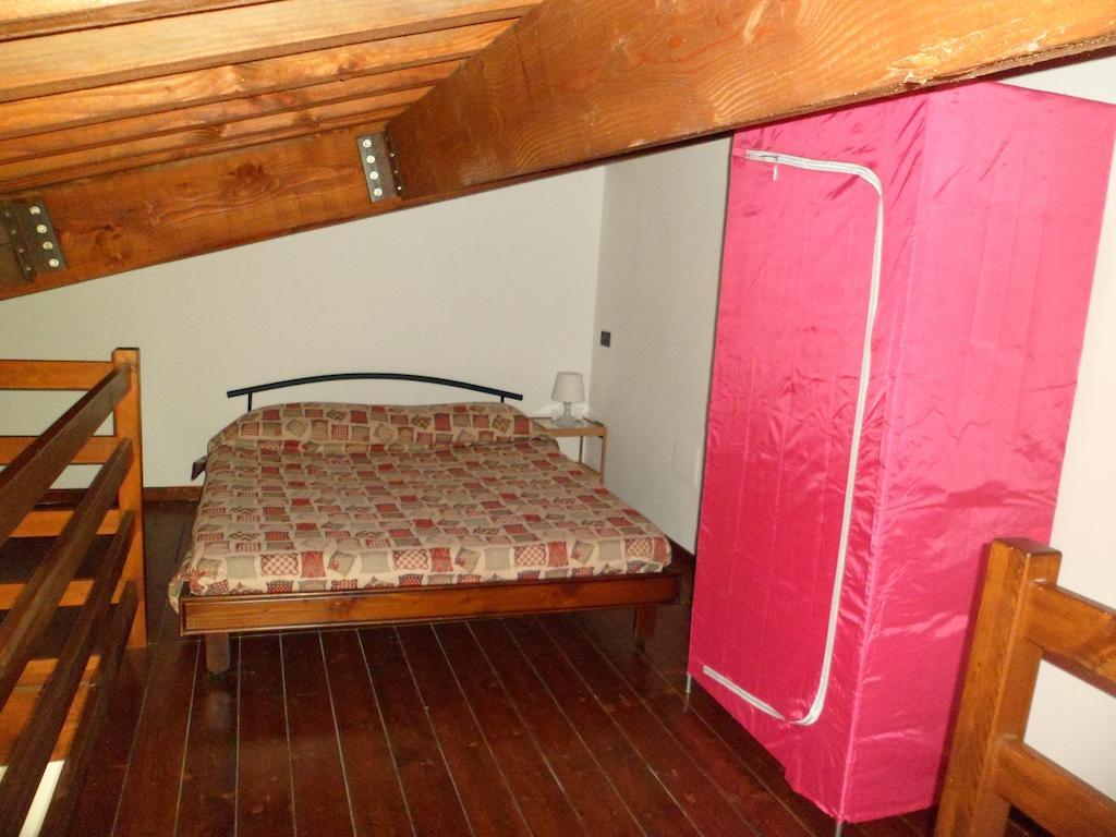 Ferienwohnung Casale Poggio Meone Santa Luce Zimmer foto